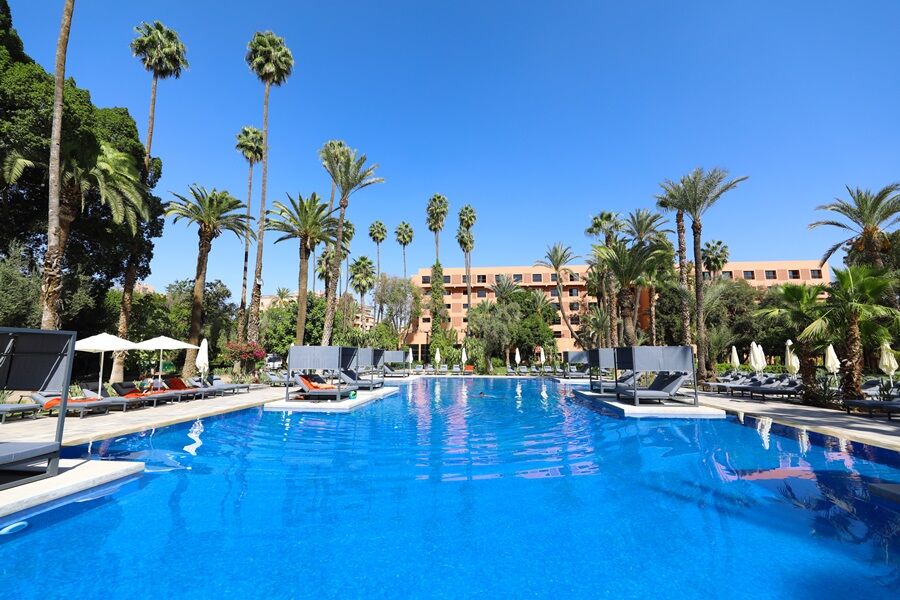 Kenzi Farah Marraquexe Exterior foto The pool at the hotel